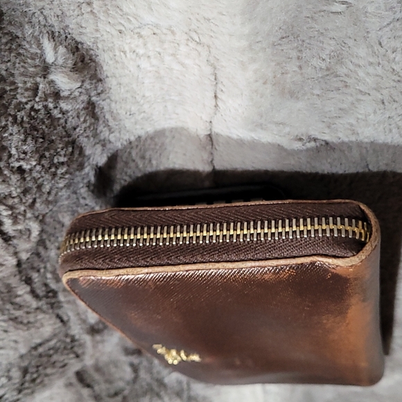 Prada Zip Wallet | Plum Saffiano Leather - Picture 2 of 16